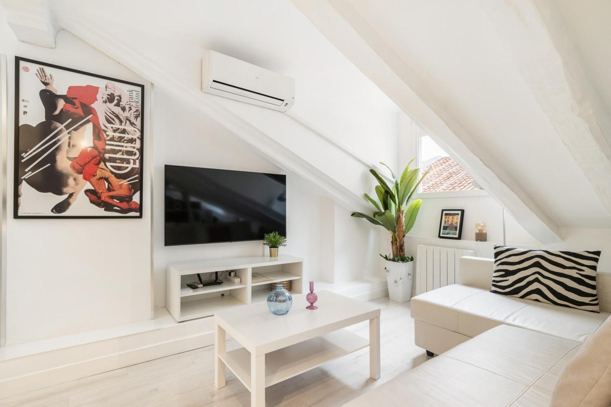 Cb21 Apartment มาดริด ภายนอก รูปภาพ